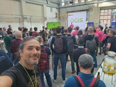 Asociación QGIS Perú
