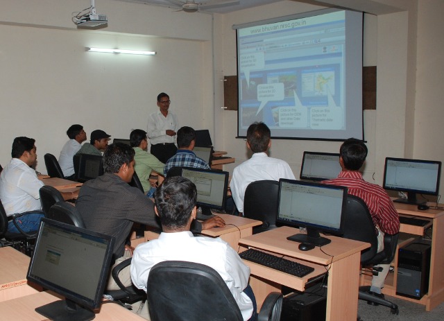 Training QGIS aan het NIRD Jaipur Centre